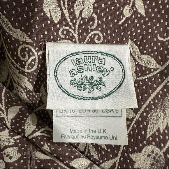 Vintage Laura Ashley Brown Floral Sleeveless Midi Dress Size 6‎ V-Neck Cottage - Picture 9 of 11